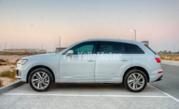 
										2023 Audi Q7 3.0L 333 HP full									