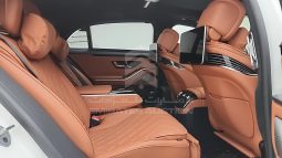 
										2023 Mercedes S 580 full									