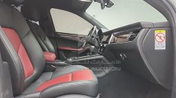 
										2023 Porsche Macan S full									