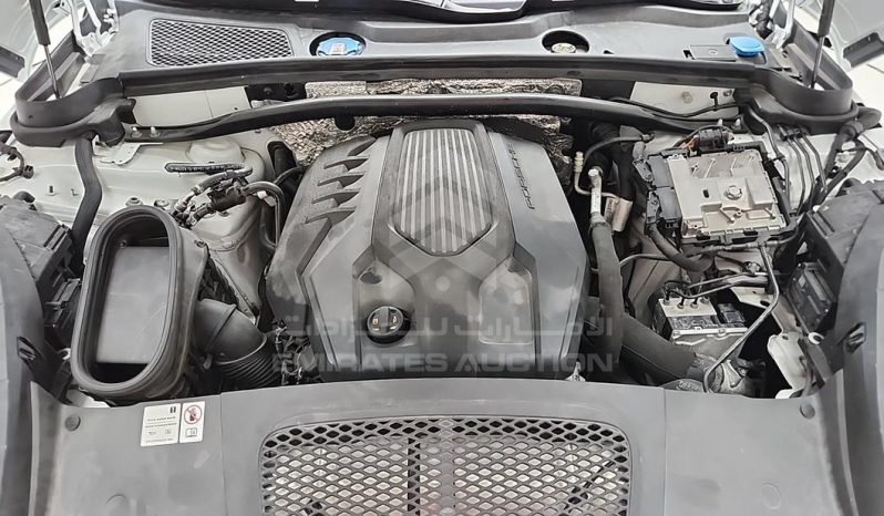 
								2023 Porsche Macan S full									