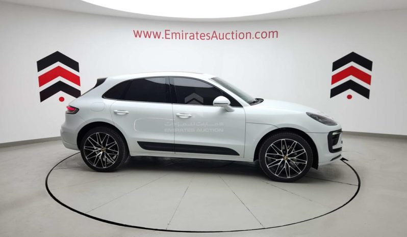 
								2023 Porsche Macan S full									