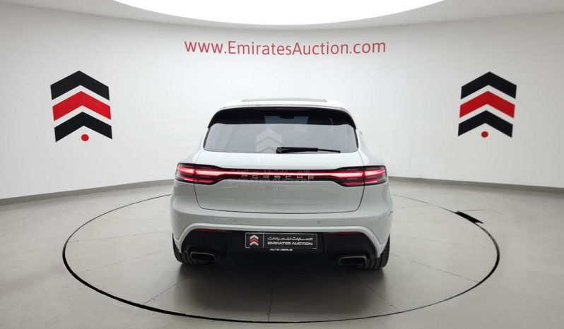 
								2023 Porsche Macan S full									