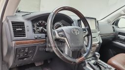 
										2018 Toyota Land Cruiser full									