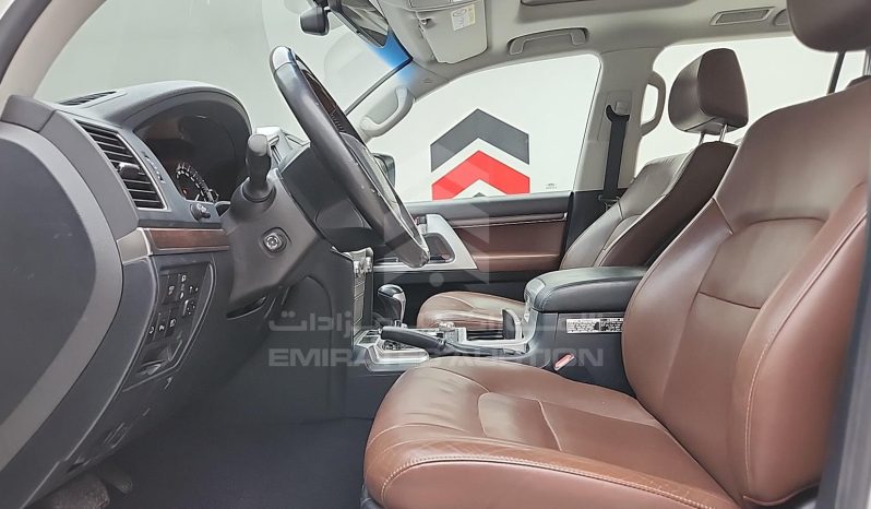 
								2018 Toyota Land Cruiser full									