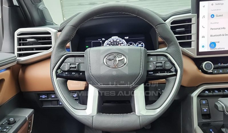 
								2022 Toyota Tundra full									