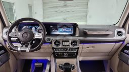 
										2021 Mercedes G 63 full									