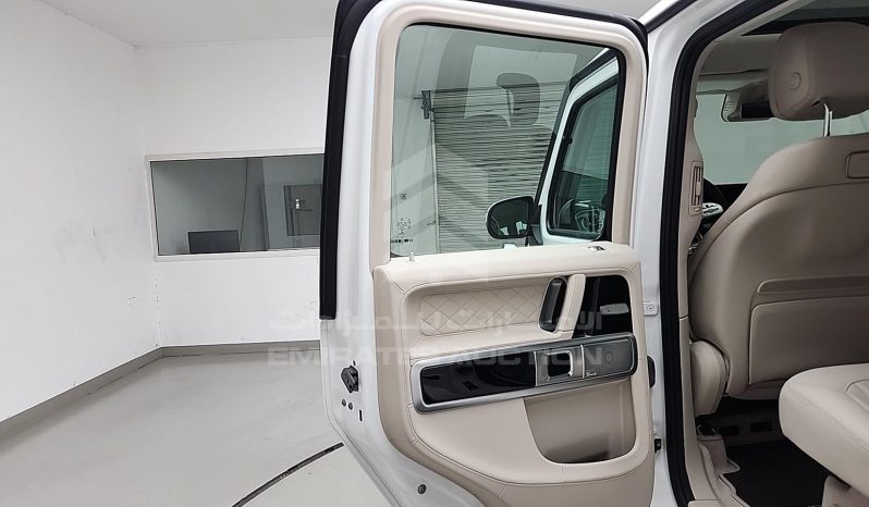 
								2023 Mercedes G 63 full									