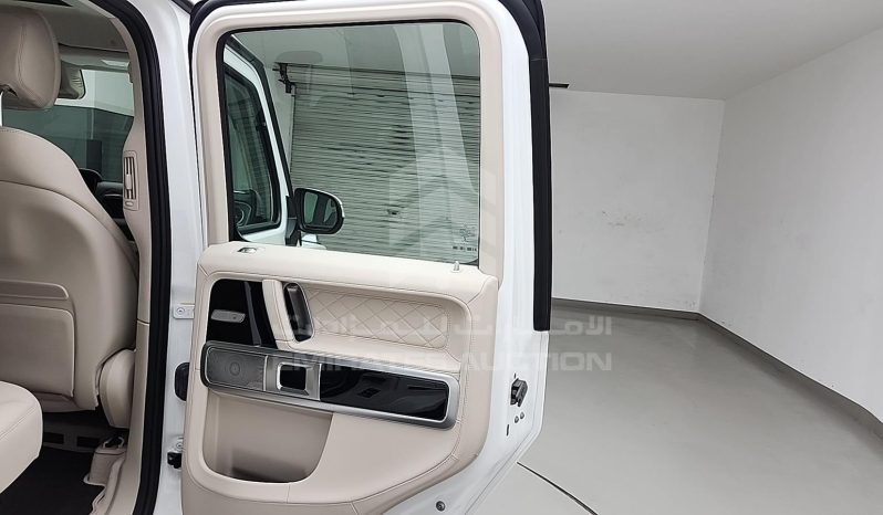 
								2023 Mercedes G 63 full									