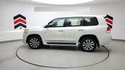 
										2018 Toyota Land Cruiser full									