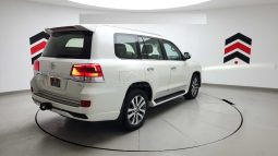 
										2018 Toyota Land Cruiser full									